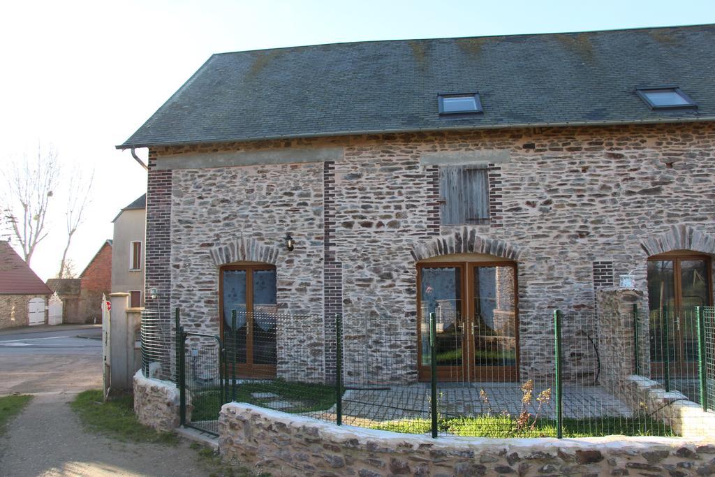 La ferme de la Baconnerie Villa Sainte-Marguerite-d'Elle Esterno foto